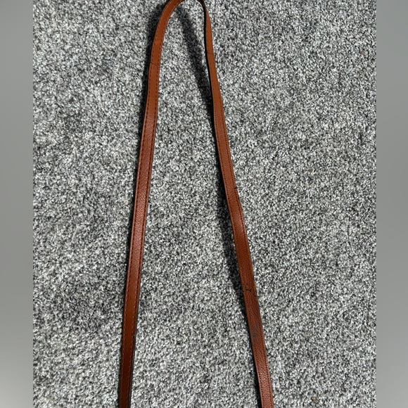 MICHAEL KORS Small Crossbody with Wallet section and card section - Picture 16 of 17